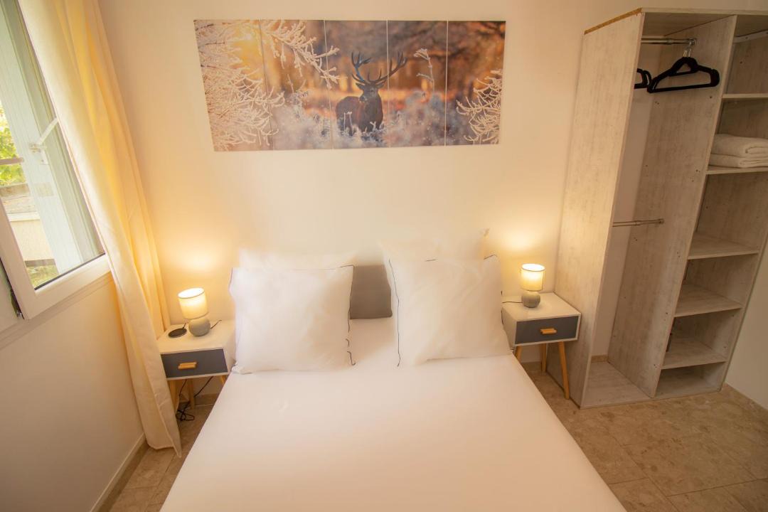 Photo of Bedroom in Le Plessis-Robinson