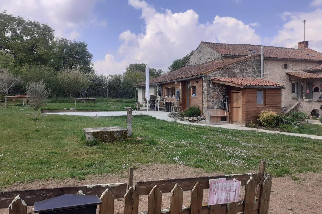 Photo of Others in Saint-Martial-sur-Isop