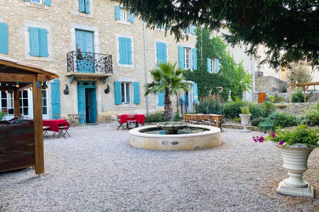 Photo of Buildings in Felines-Termenes