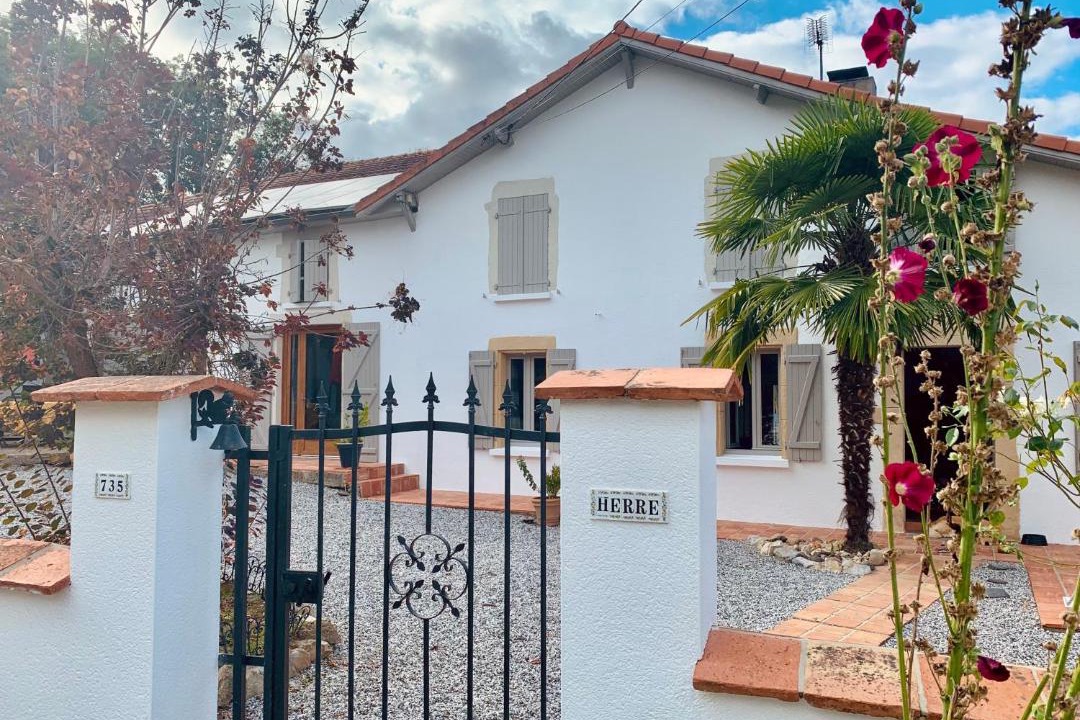 Photo of Others in Samadet