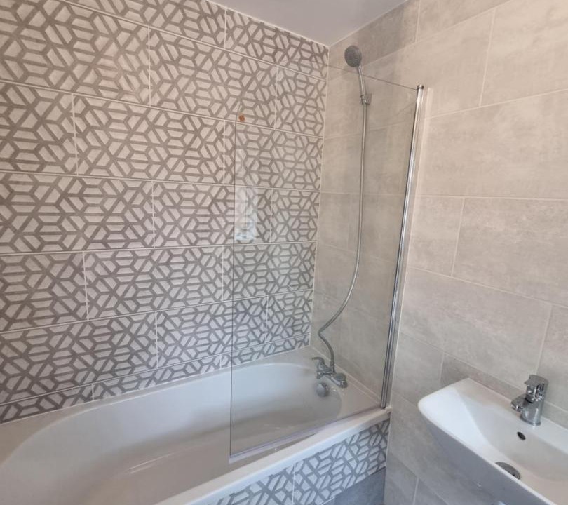 Photo of Others in Arbury