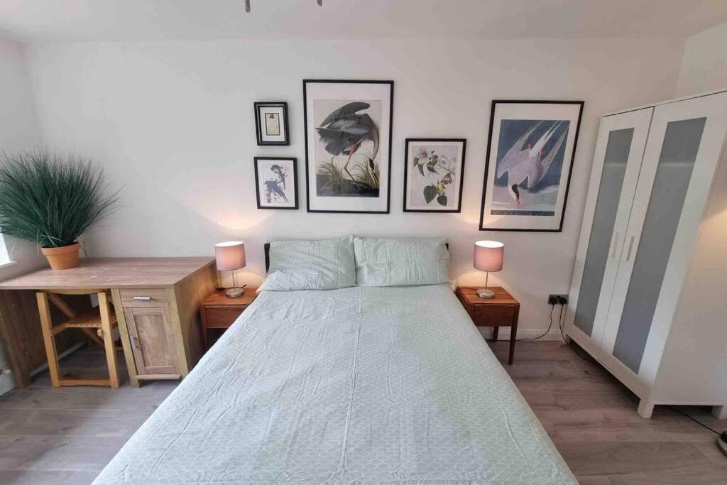 Photo of Others in Arbury