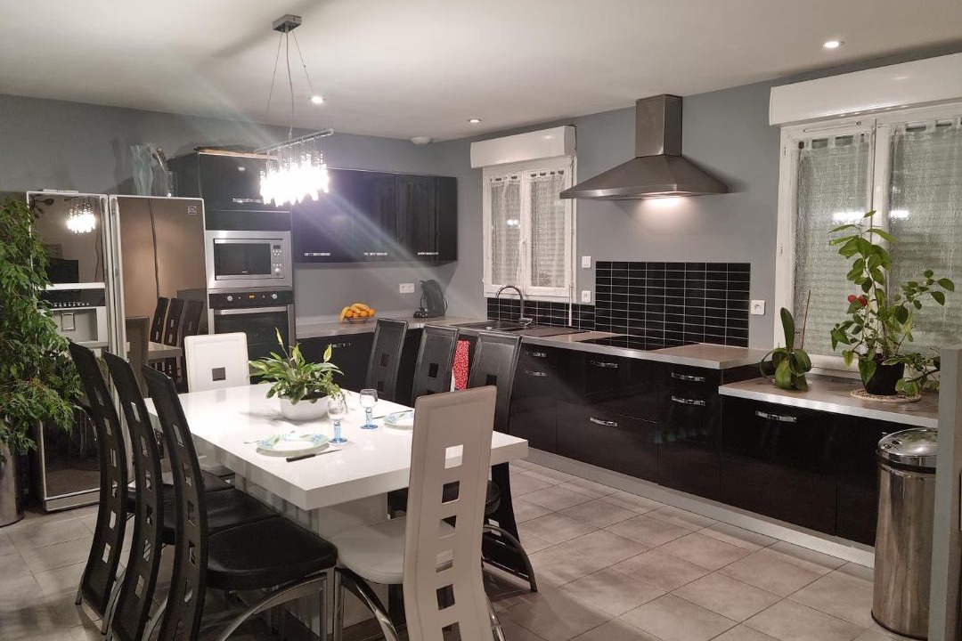 Photo of Others in Lempaut