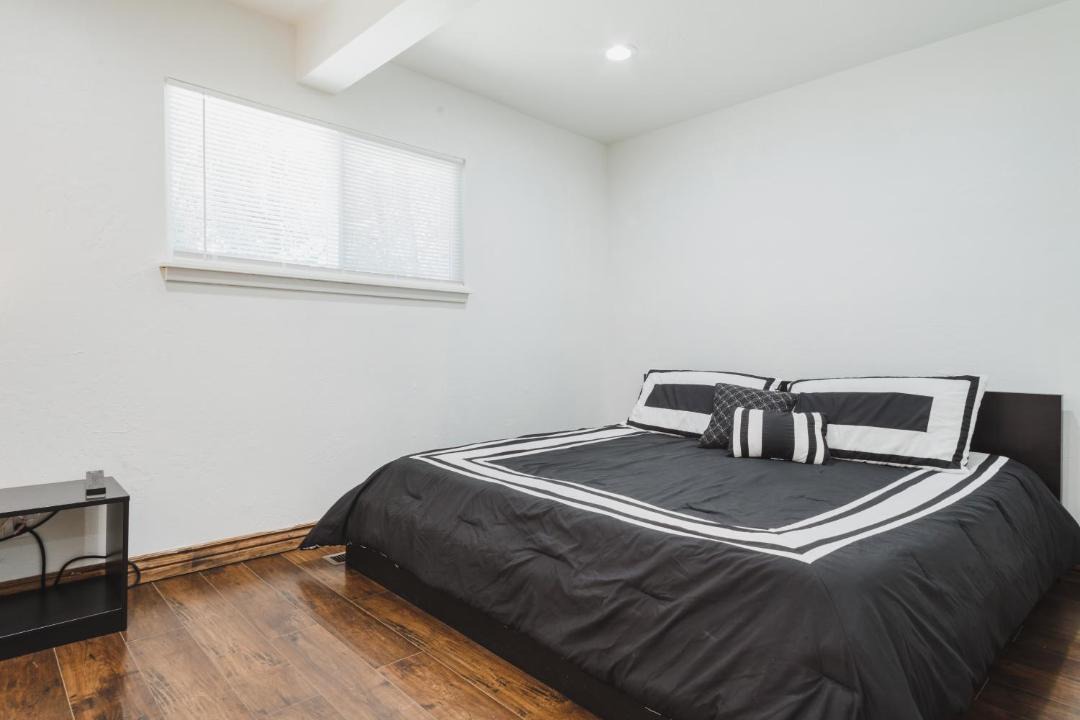 Photo of Bedroom in Springville