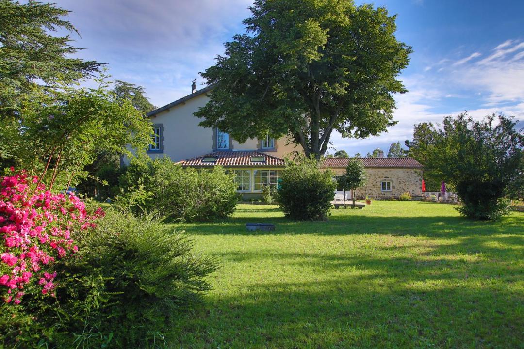 Photo of Others in Saint-Romain-de-Lerps