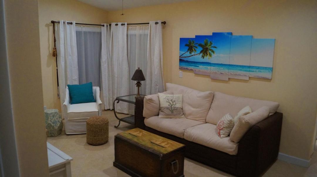 Photo of Livingroom in Royal Palm Beach
