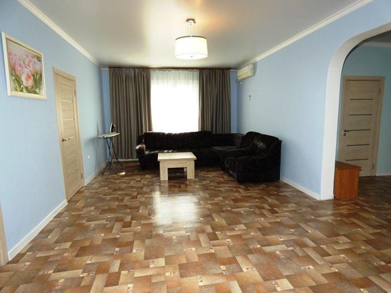 Photo of Others in Vardane