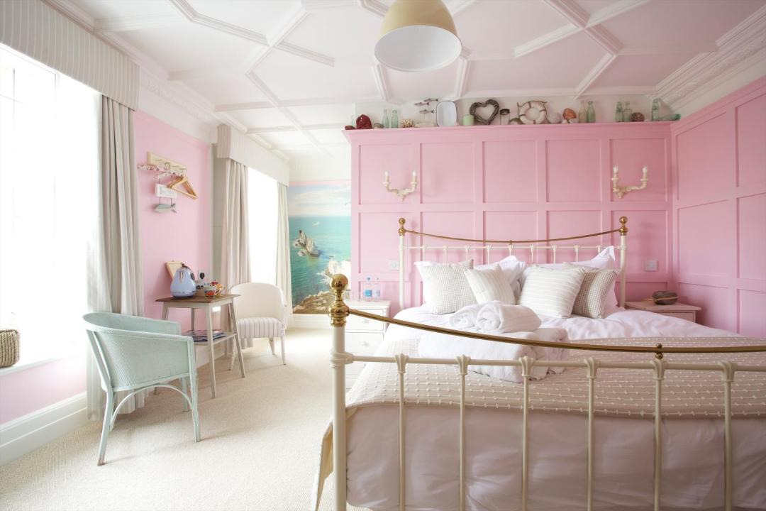 Photo of Others in Milford on Sea