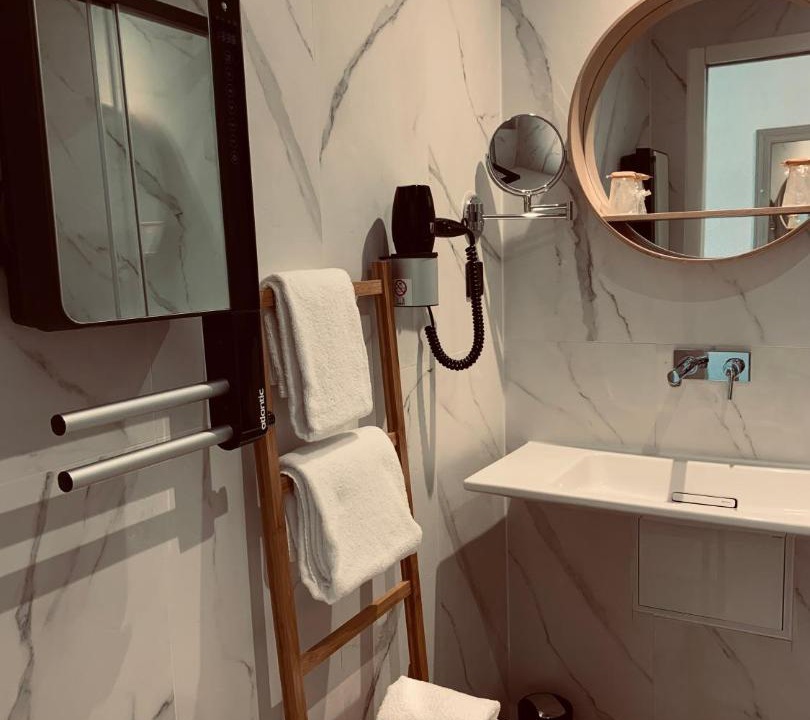 Photo of Bathroom in Castelnaudary