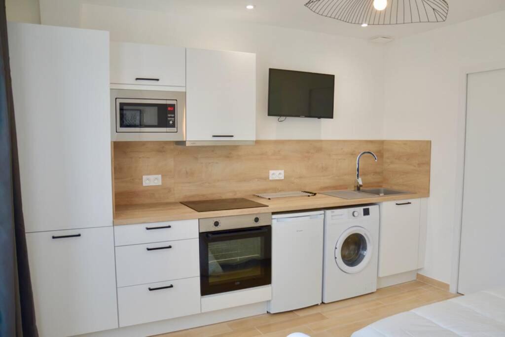 Photo of Others in Avoine