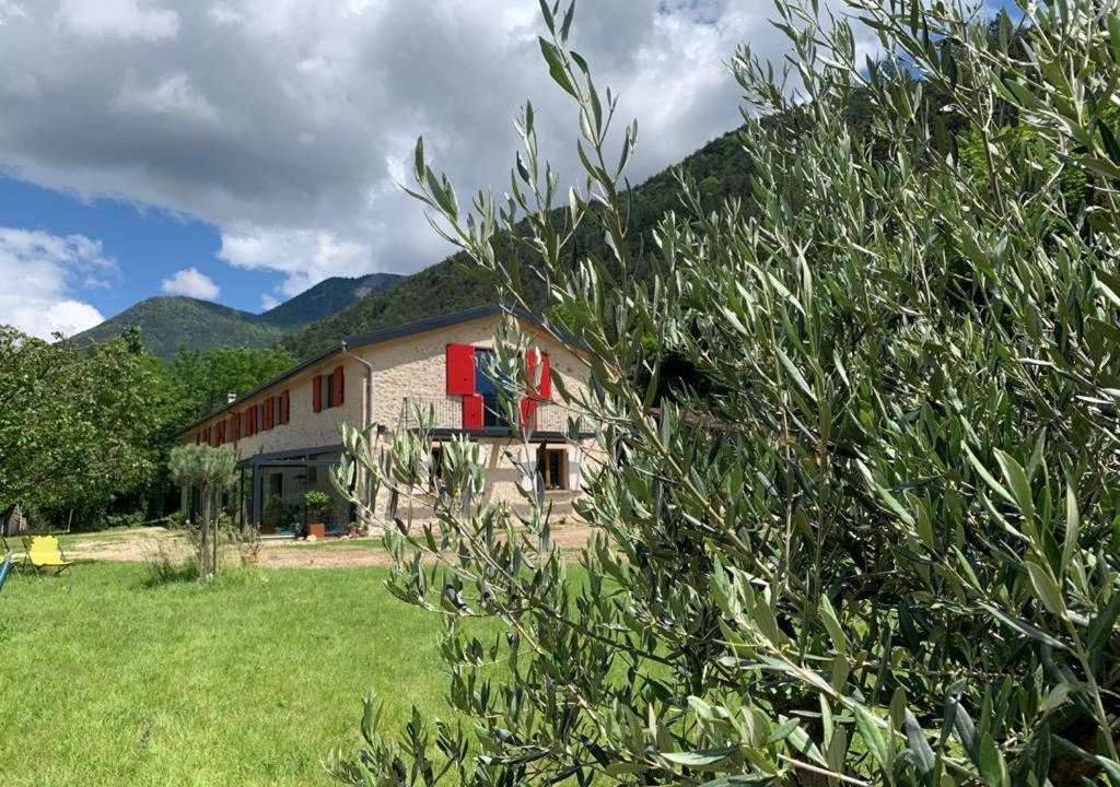 Photo of Others in Menee