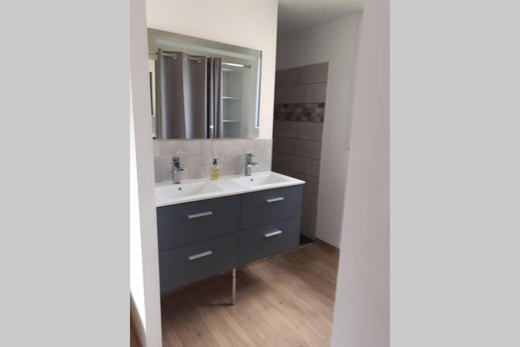 Photo of Bathroom in Charmes
