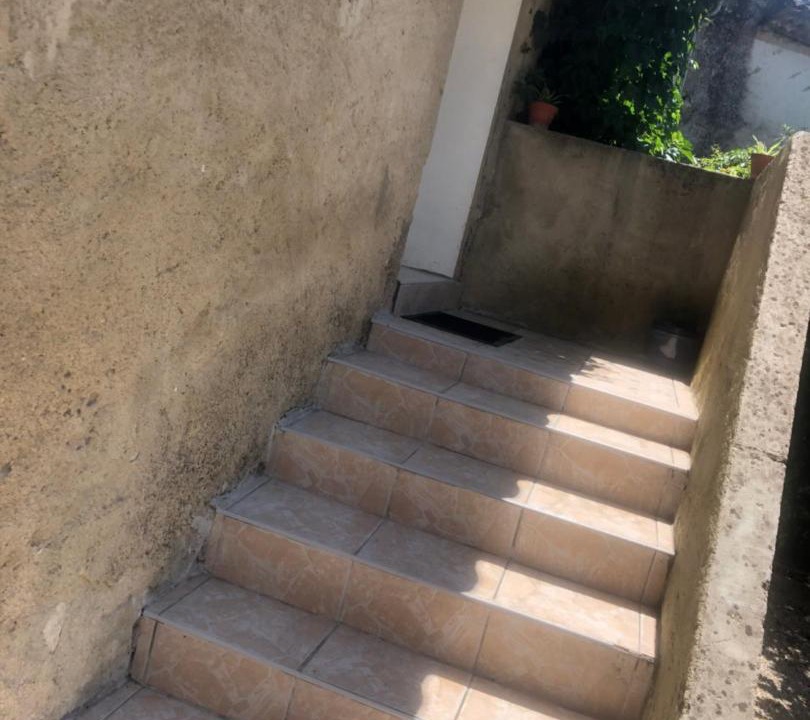 Photo of Others in Sablet