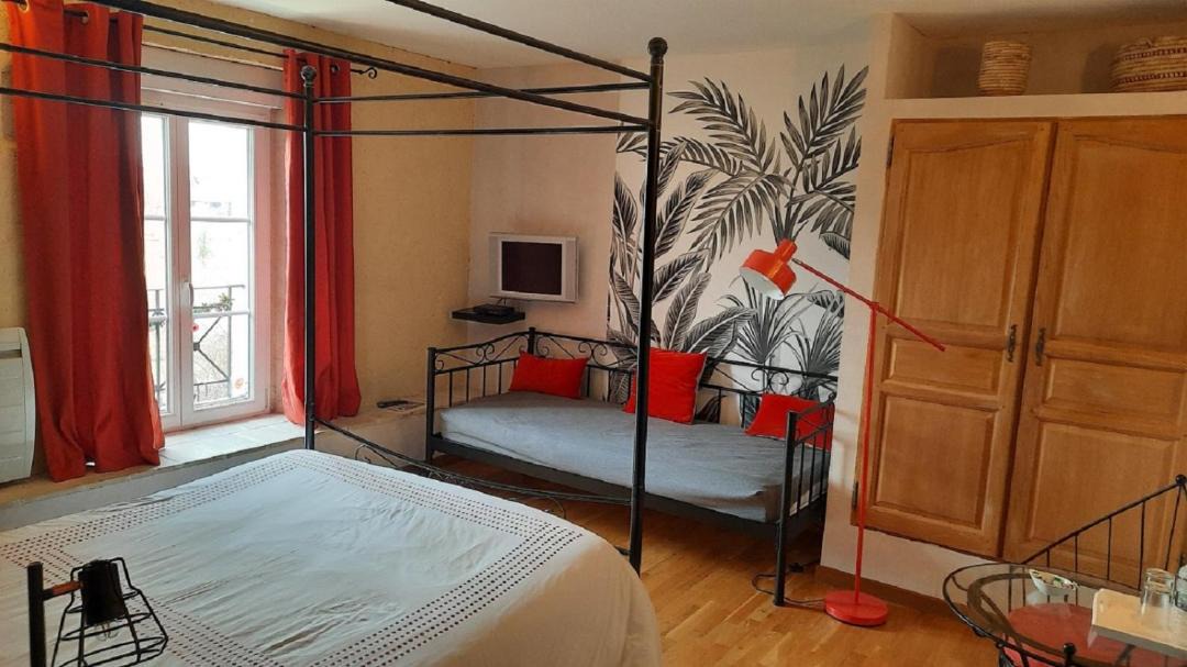 Photo of Bedroom in Frampas
