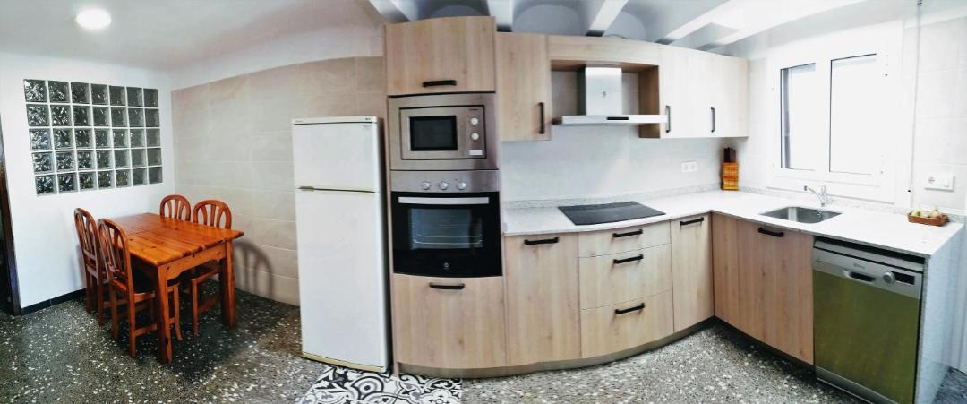 Photo of Kitchen in La Pobla de Montornes
