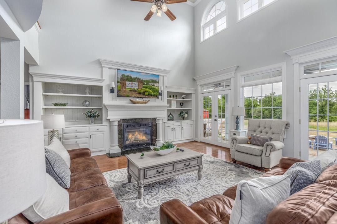 Photo of Livingroom in Cosby