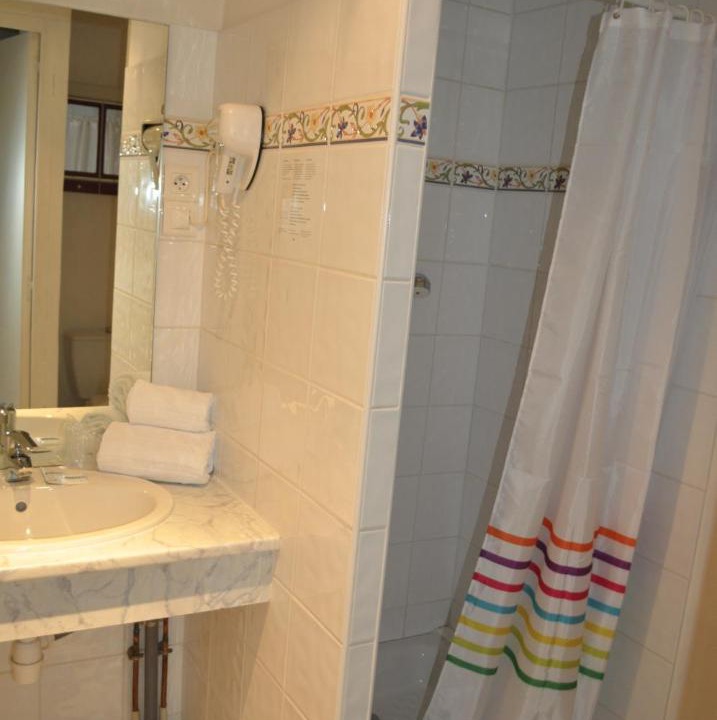 Photo of Bathroom in Nevers