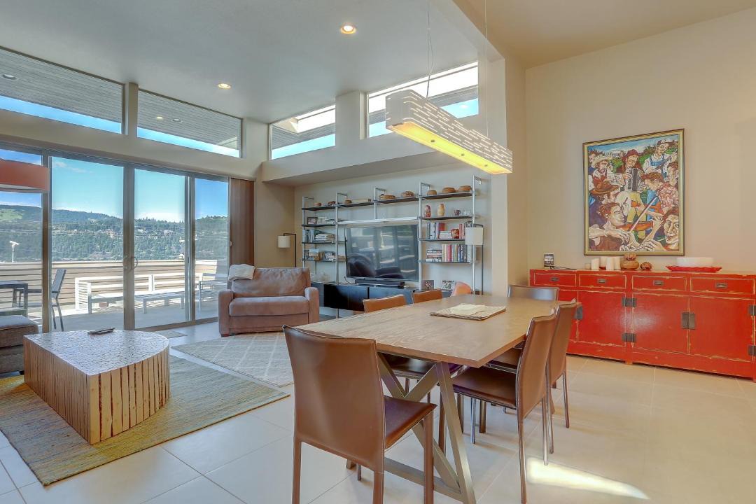 Photo of Others in Hood River