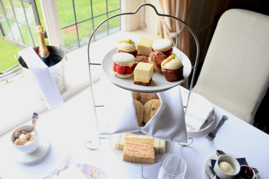 Photo of Others in Elstree