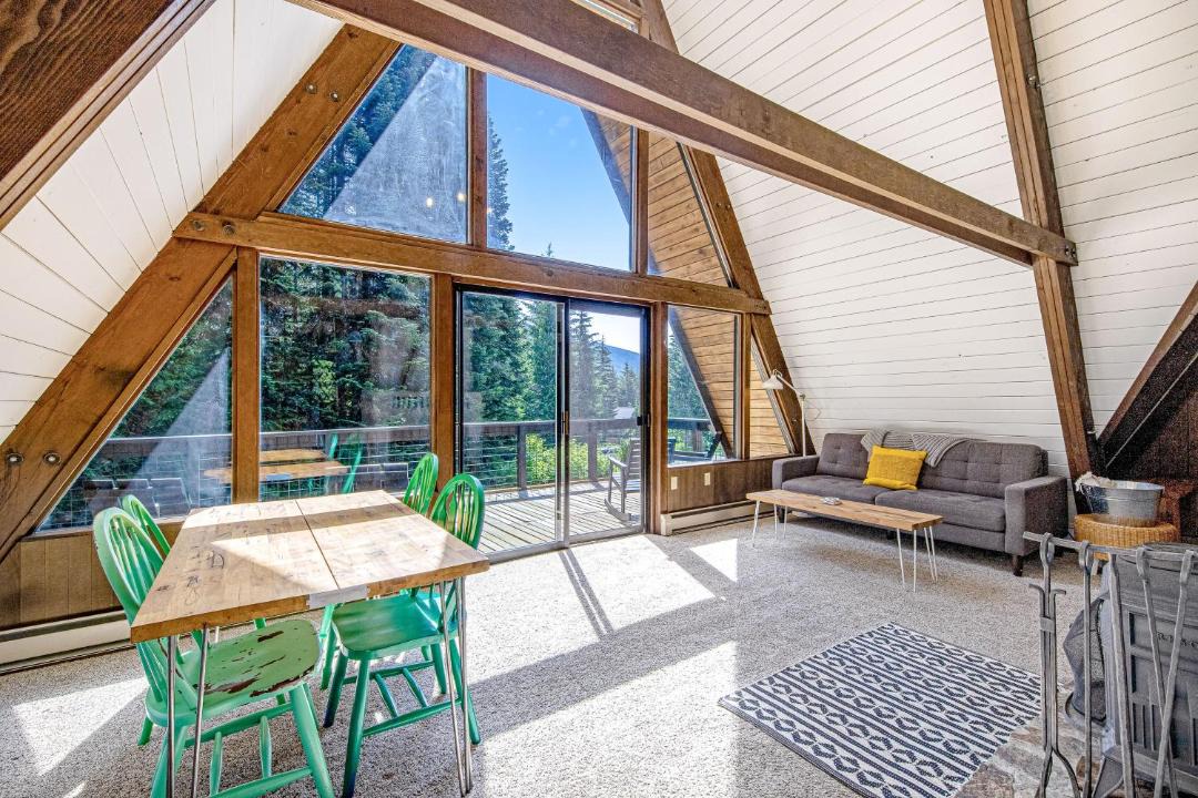 Photo of Patio Balcony in Hyak