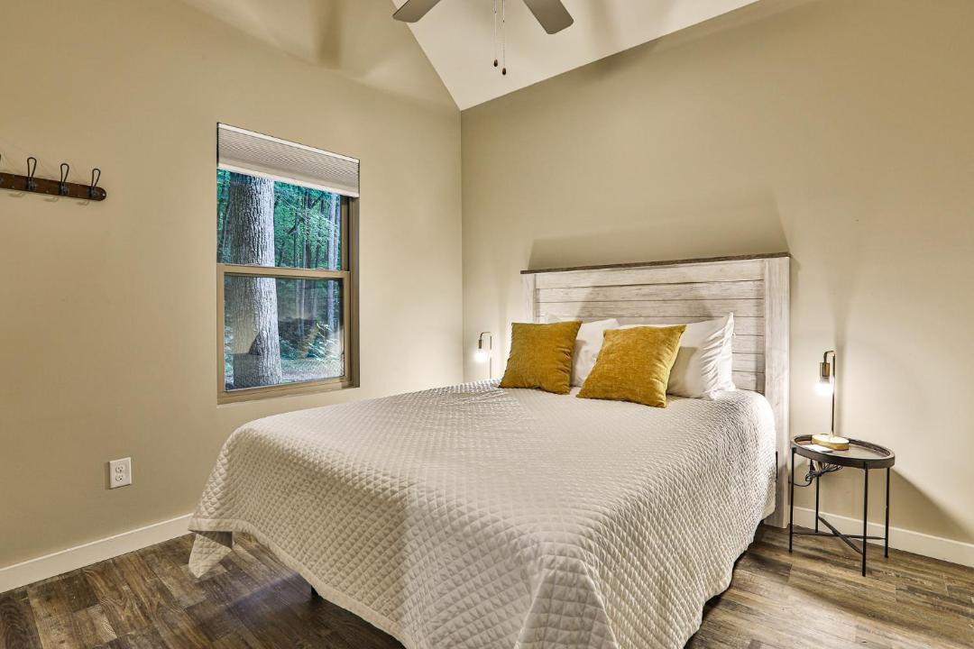 Photo of Bedroom in Tate