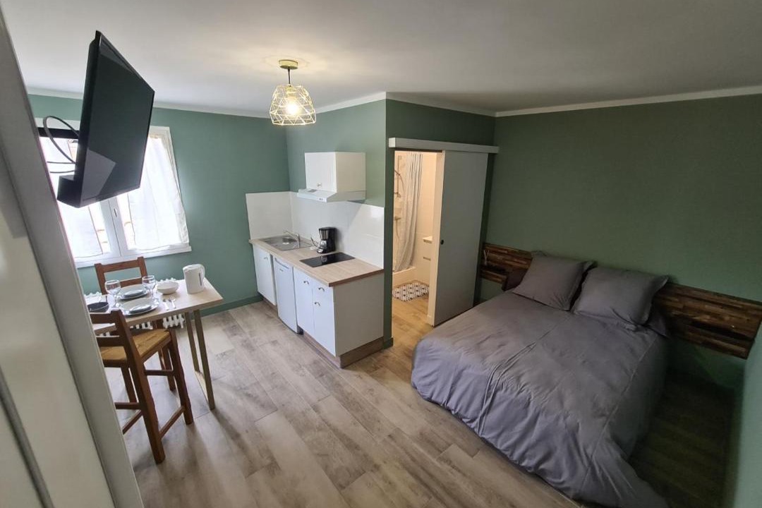 Photo of Bedroom in Lamalou-les-Bains
