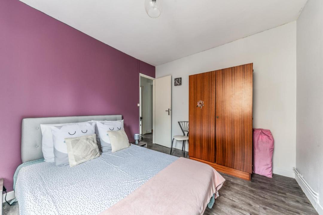 Photo of Bedroom in Bourbon-Lancy