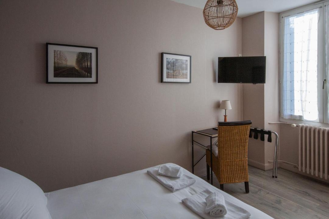 Photo of Others in Thouars