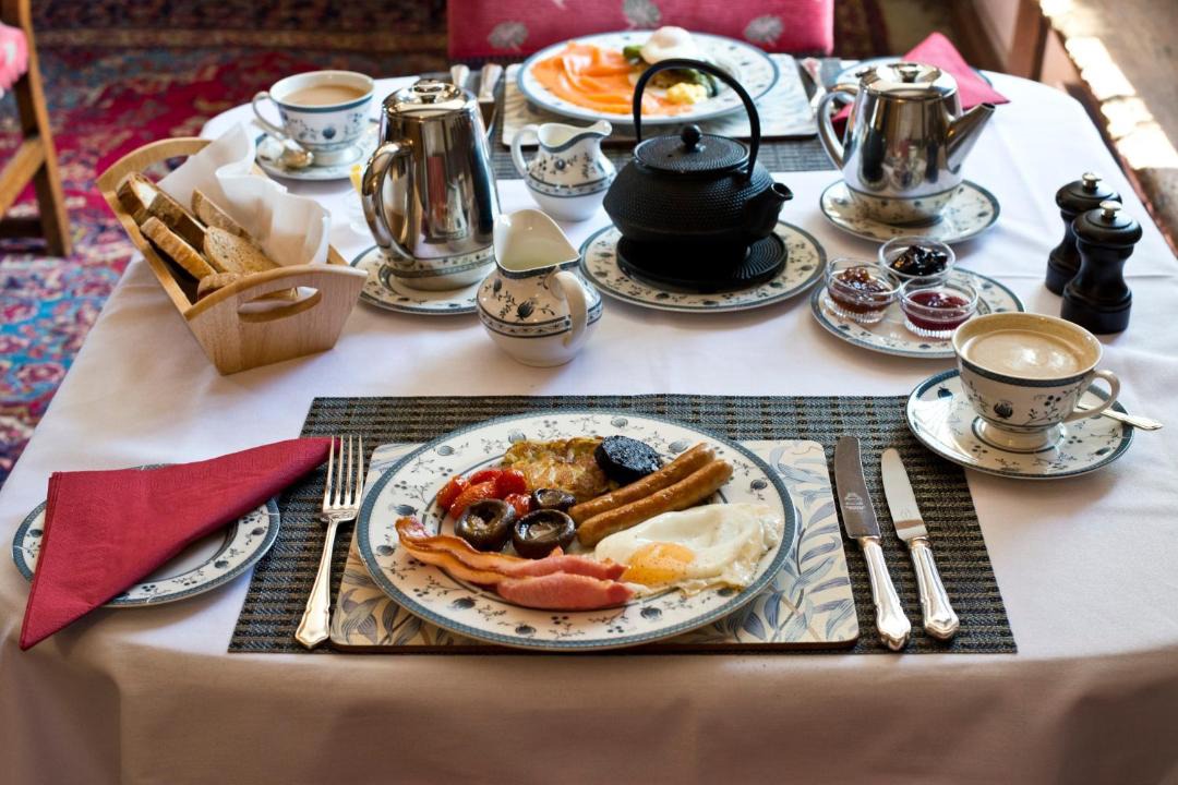 Photo of Others in Walford