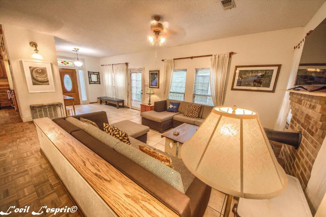Photo of Livingroom in New Braunfels
