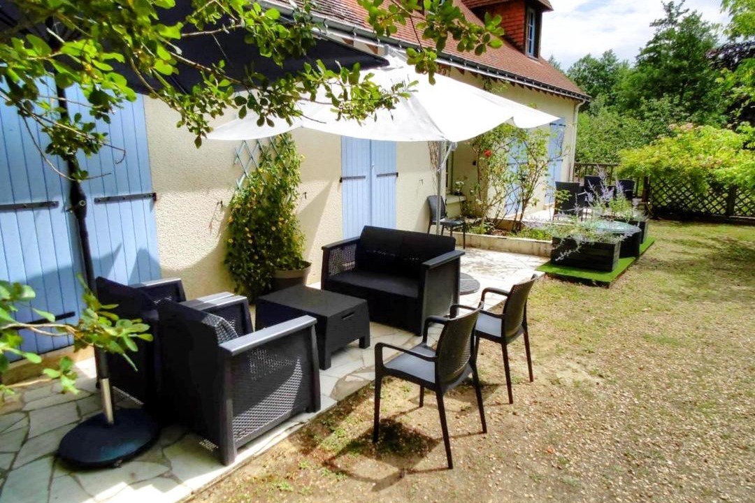 Photo of Patio Balcony in Avrille-les-Ponceaux
