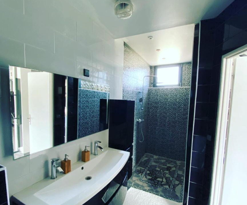 Photo of Bathroom in Belley