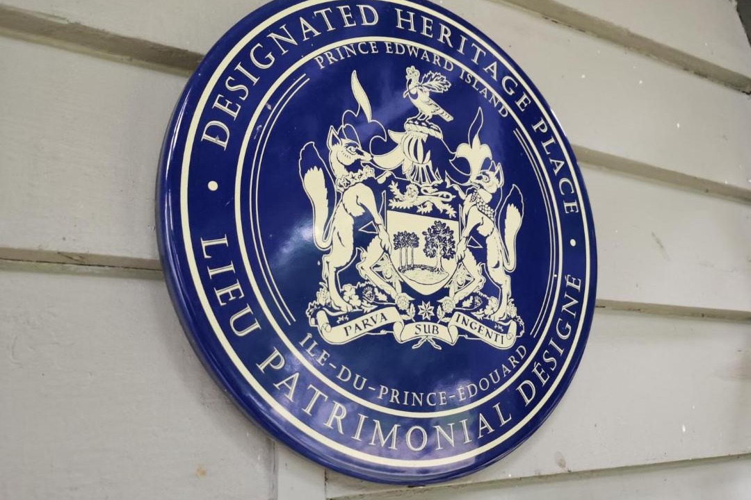 Photo of Others in Queens Square