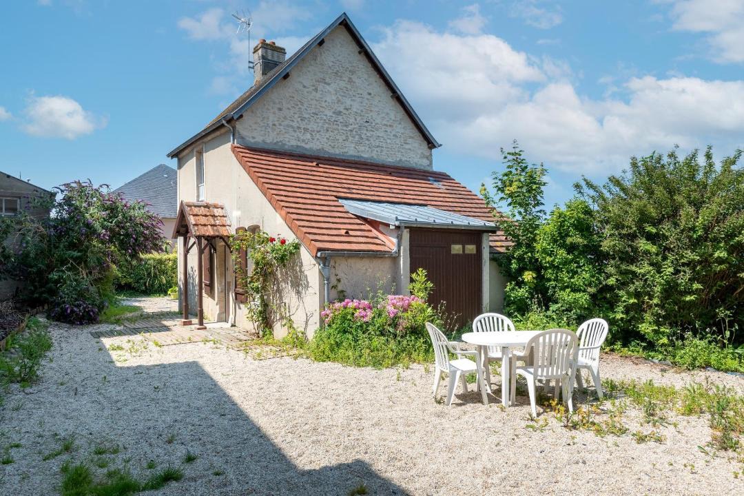Photo of Buildings in Arromanches-les-Bains