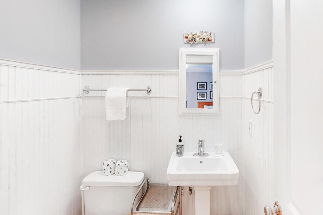 Photo of Bathroom in Edisto Island