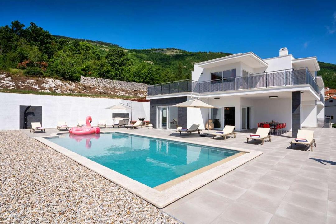 Photo of Outdoor in Martina