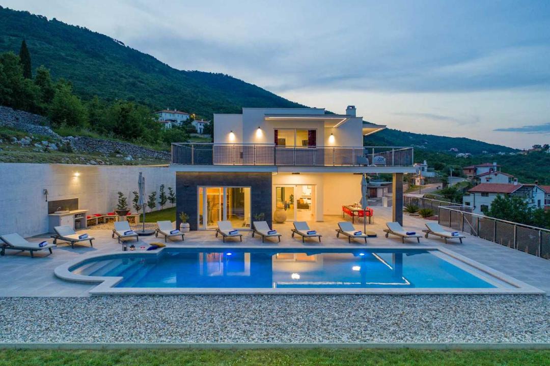 Photo of Outdoor in Martina