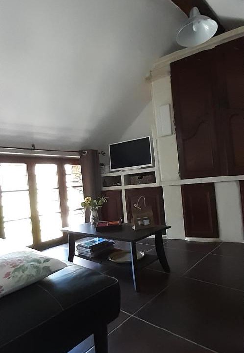 Photo of Livingroom in Fraissinet-de-Fourques