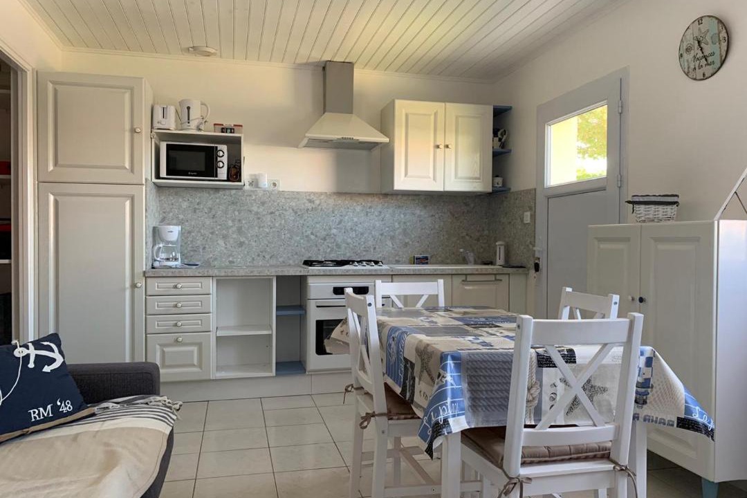 Photo of Kitchen in LʼIle-dʼOlonne