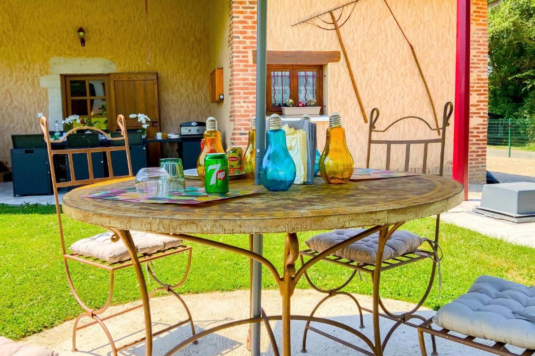 Photo of Others in Chaveyriat