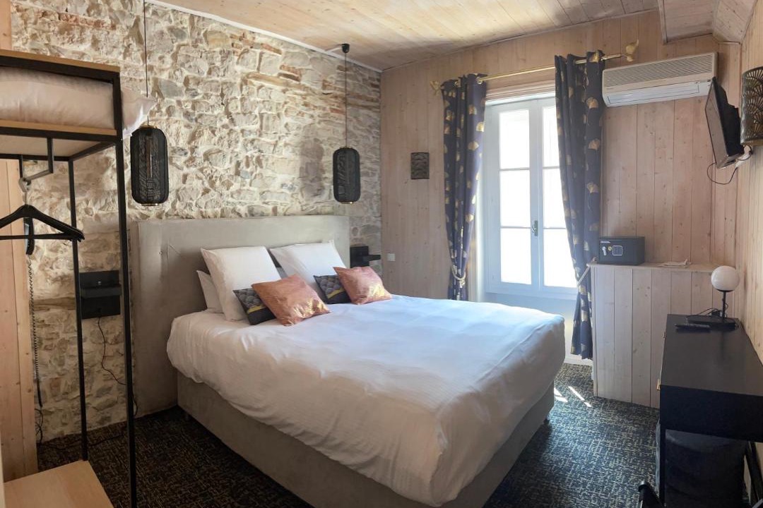 Photo of Bedroom in Morestel