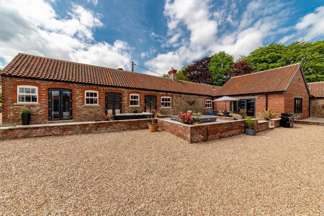 Photo of Buildings in Burythorpe
