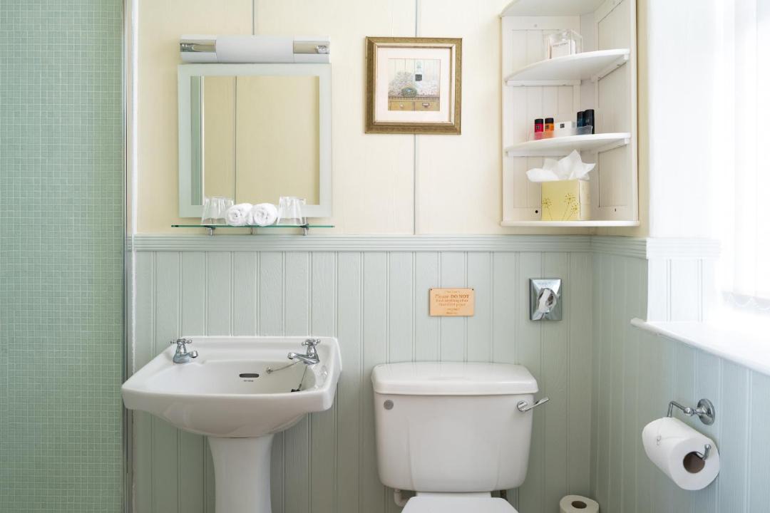 Photo of Others in Lynton