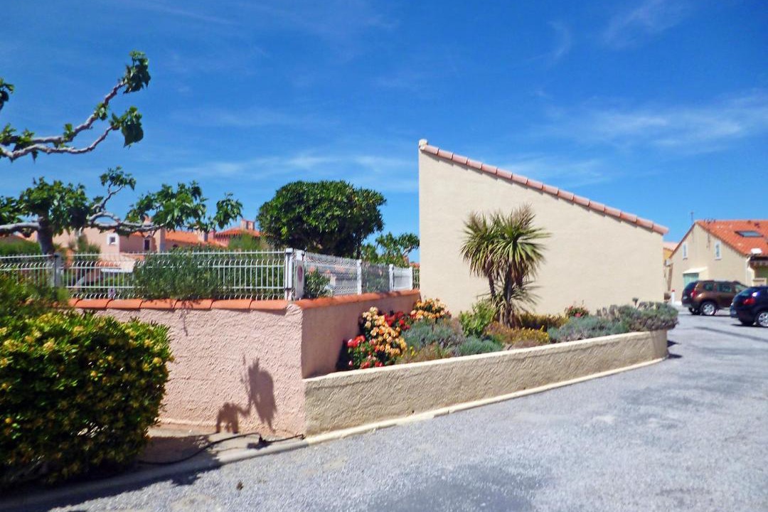 Photo of Buildings in Le Barcares