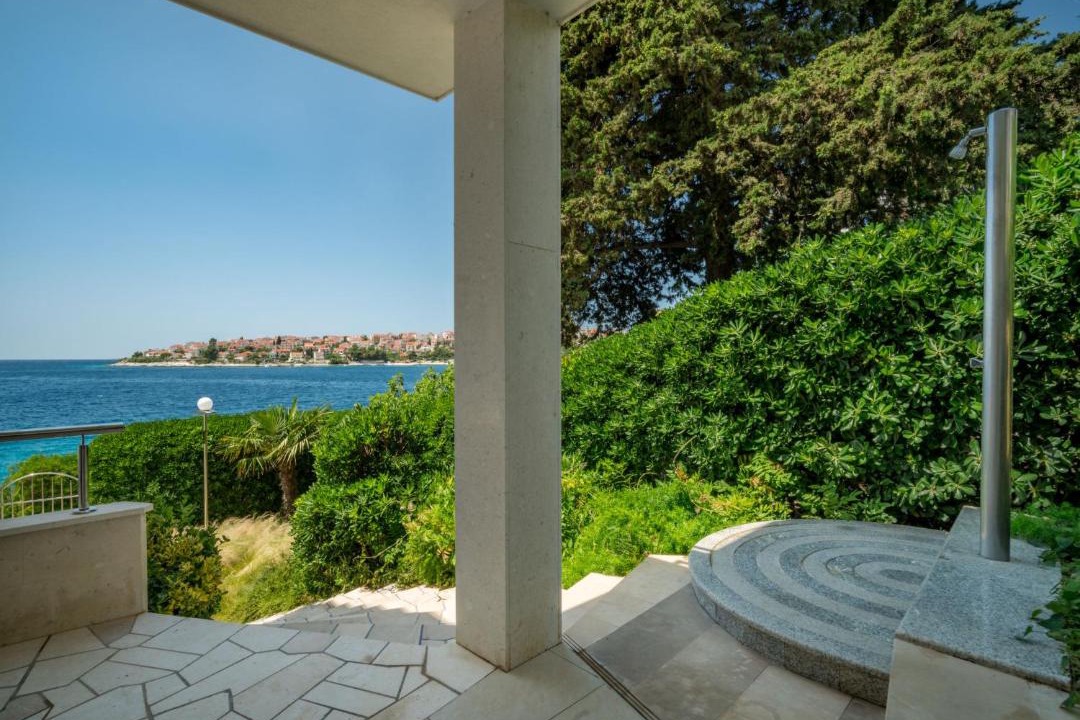 Photo of Patio Balcony in Okrug Gornji
