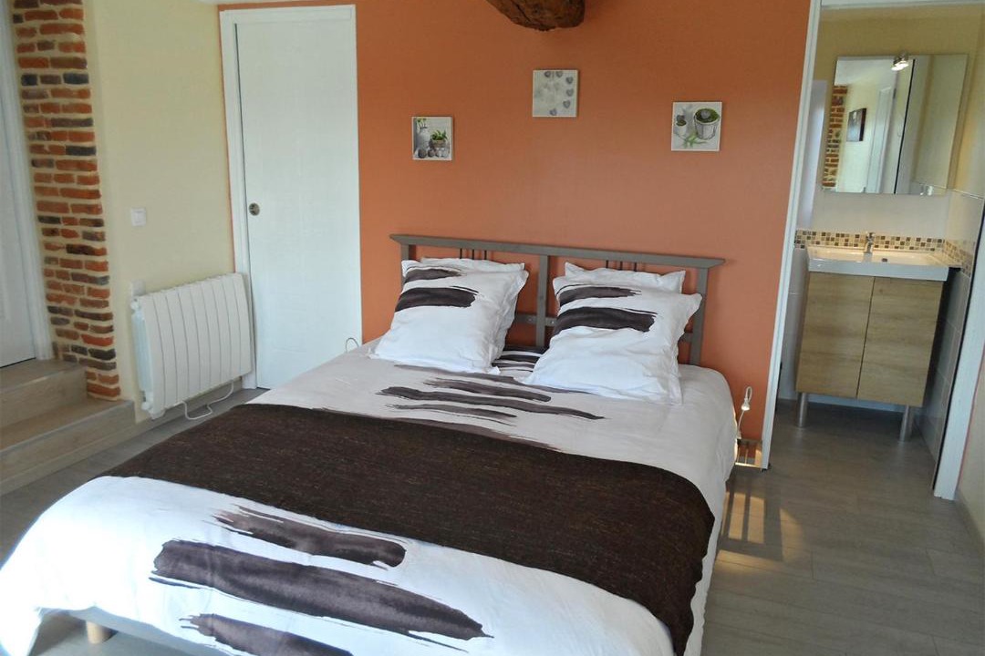 Photo of Others in Mentheville