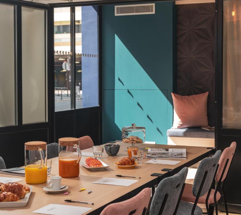 Photo of Others in Charonne