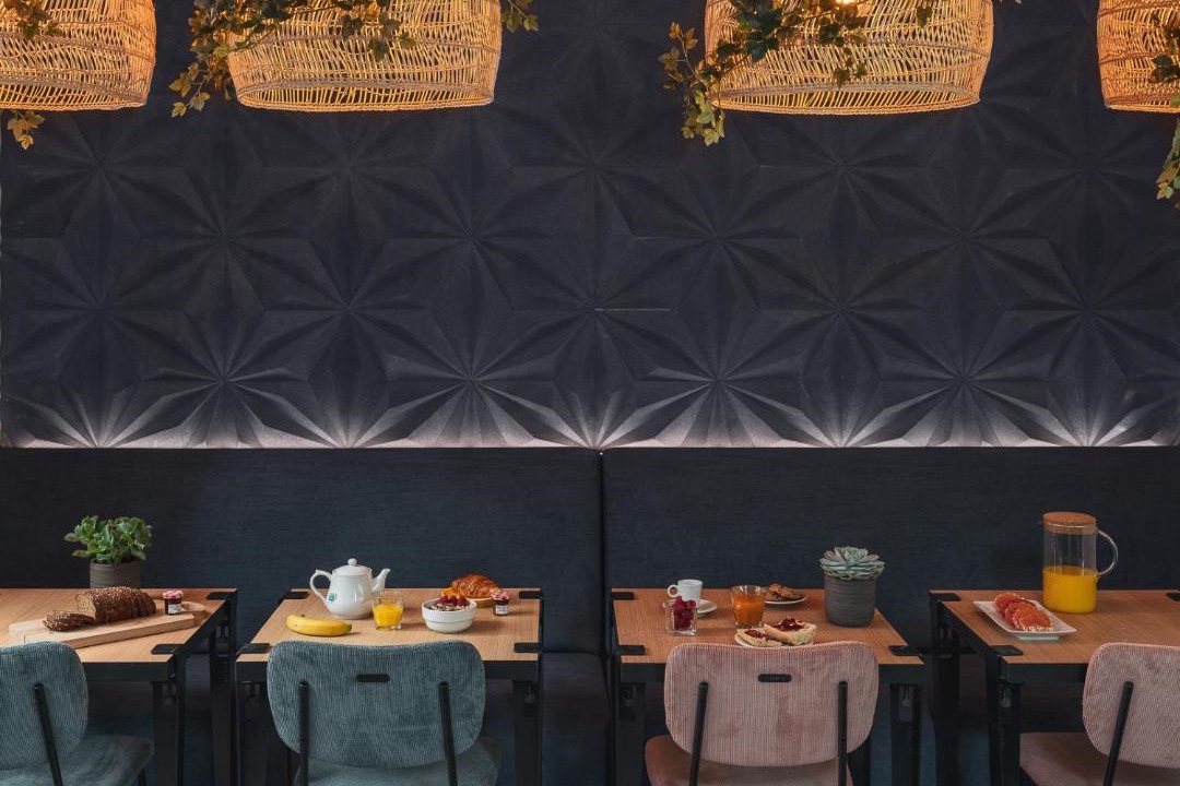 Photo of Others in Charonne