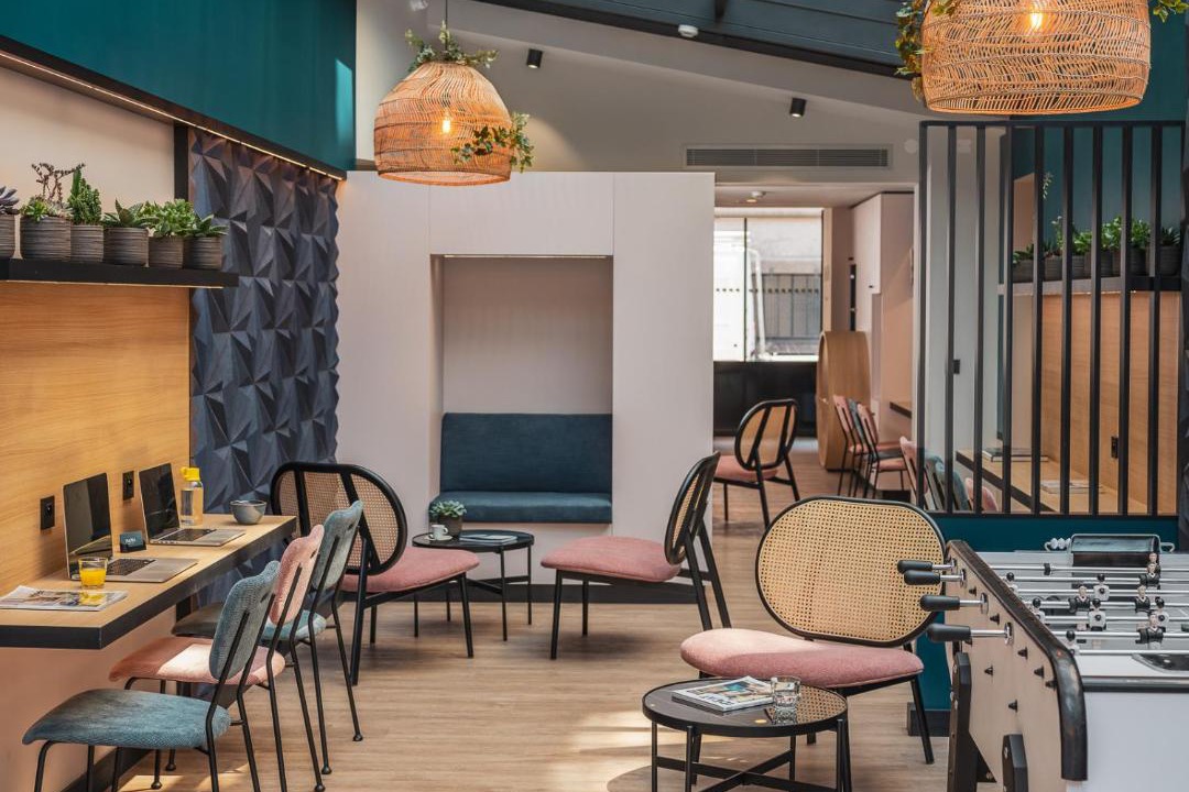 Photo of Others in Charonne