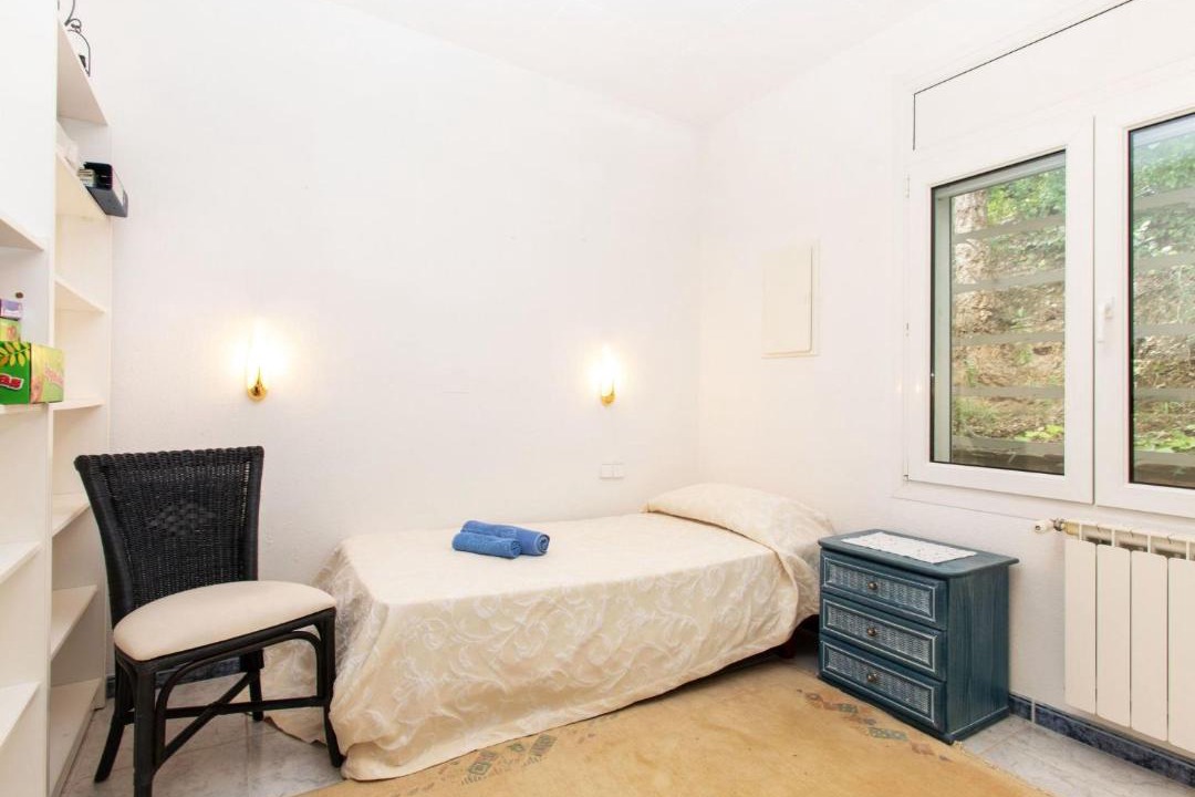 Photo of Bedroom in Pals